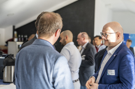 Prof. Peter Konhäusner, Heinz Kölzer (verdeckt), Gunther Wölfle (vorn, v.l.n.r.)